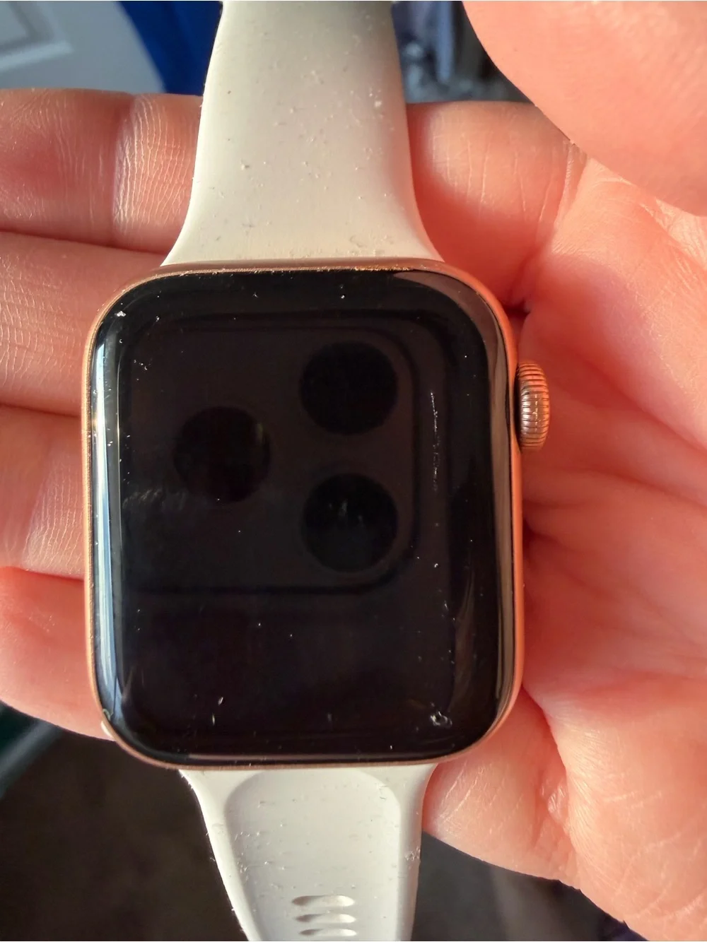 Apple Watch - Rose Gold Case with White Sport Band